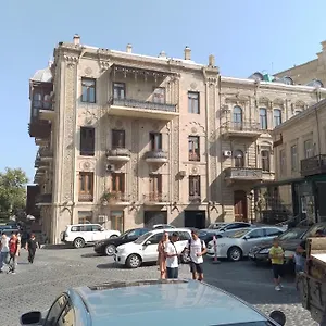 Апартаменты Delux Duplex In Old City Баку